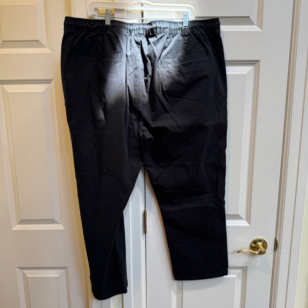 ASOS Men’s Big And Tall Black Pants - Picture 4 of 5